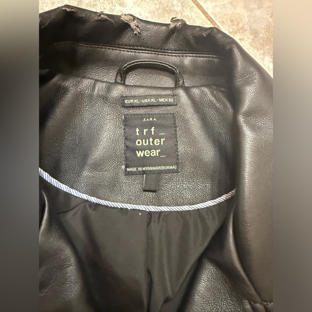 Zara TRF Black Faux Leather Jacket - Picture 3 of 7
